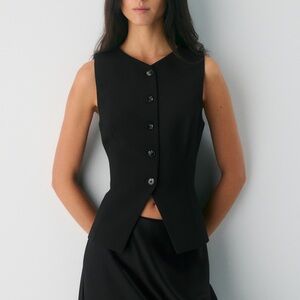 Aritzia Regal Vest
